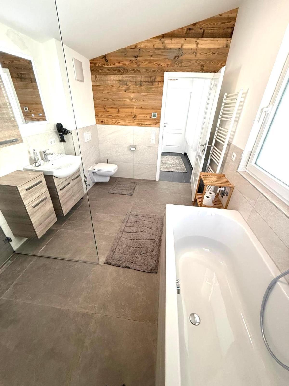 Ena Appartements Altenmarkt im Pongau Luaran gambar